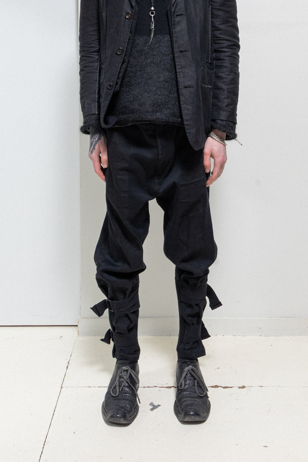 ANN DEMEULEMEESTER – L'OBSCUR