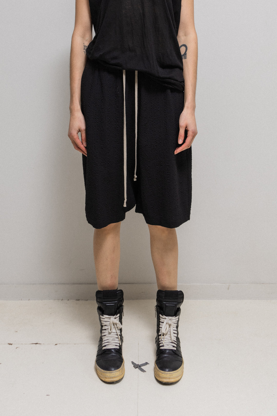RICK OWENS - FW16 “MASTODON” Textured pod shorts – L'OBSCUR
