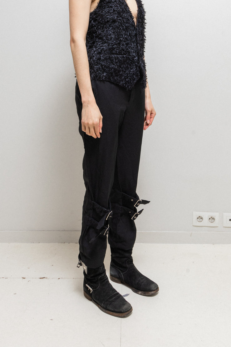 COMME DES GARCONS BLACK - Thick poly pants with leg straps