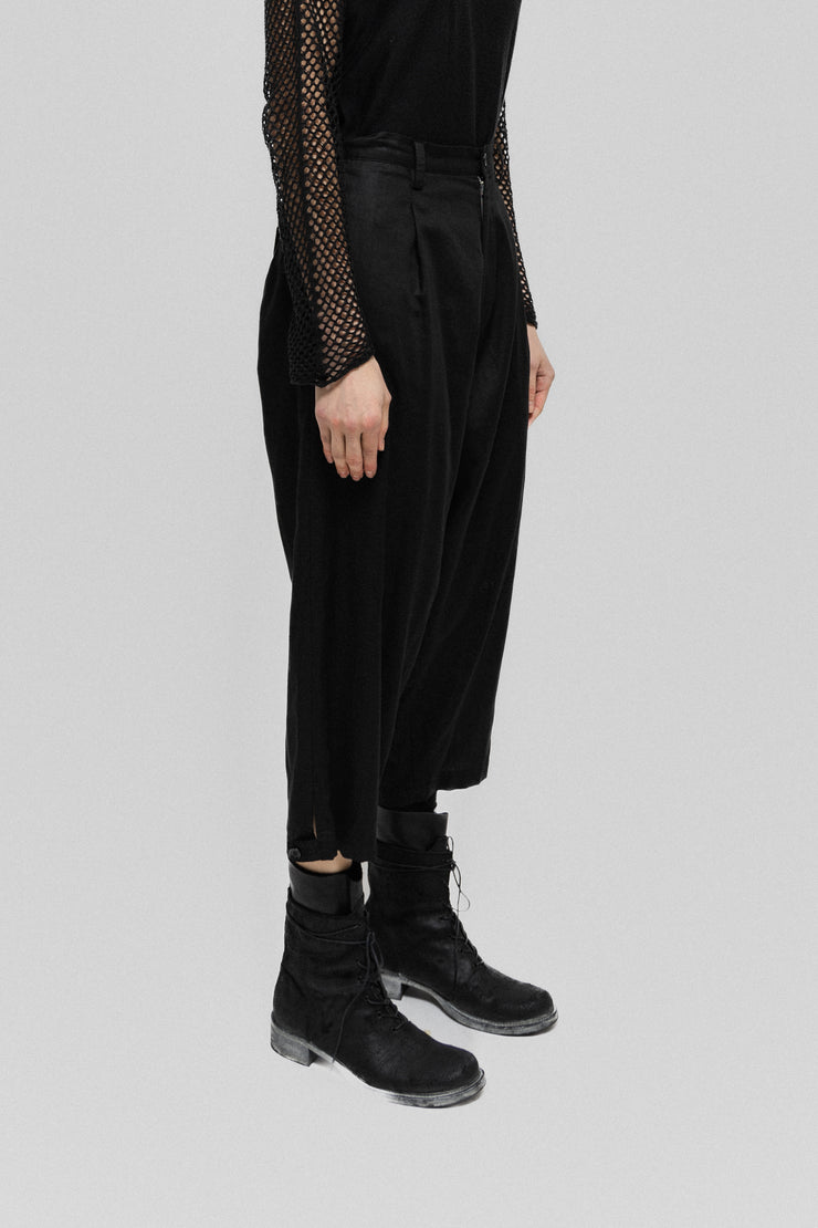 YOHJI YAMAMOTO - SS16 Cotton/linen wide cropped pants with back buckle detail
