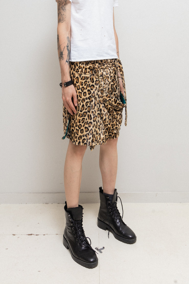 BLACKMEANS - 2024/25 Leopard faux fur kilt skirt with matching belt bag
