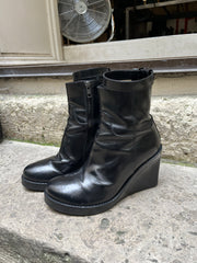 (New Arrival) ANN DEMEULEMEESTER - FW09 Calf leather wedge boots with ankle straps