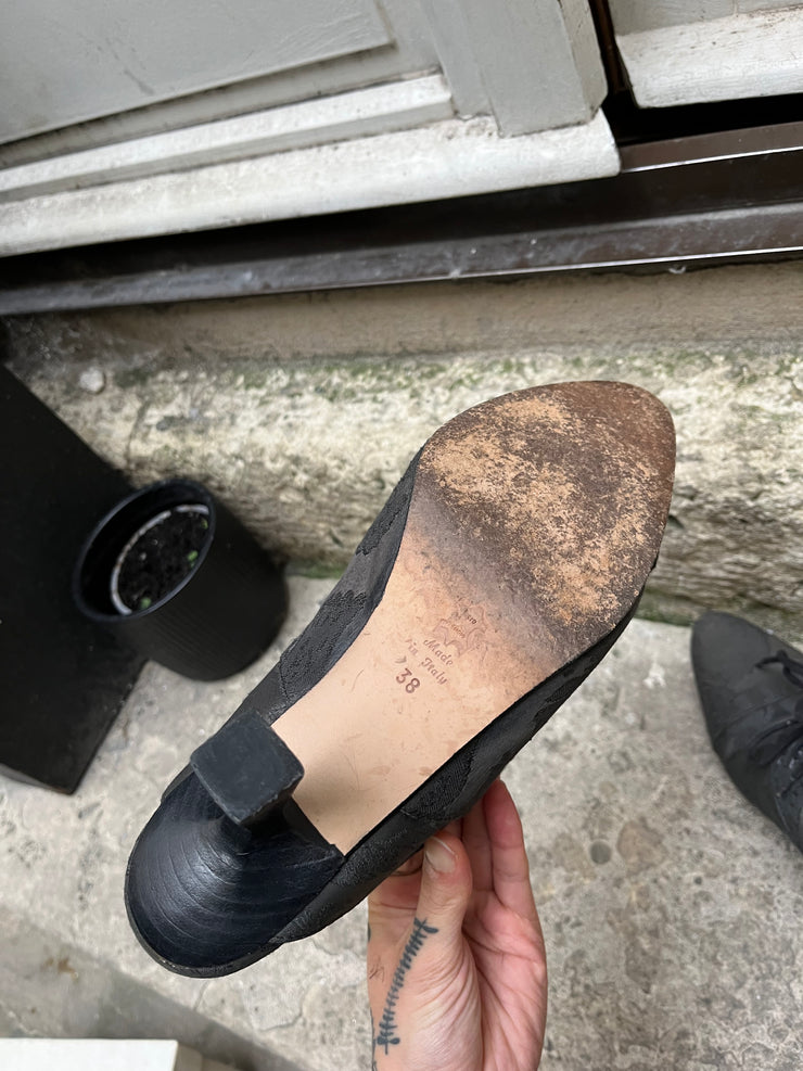 (New Arrival) ANN DEMEULEMEESTER - 1994 Pointy mules with satin floral pattern