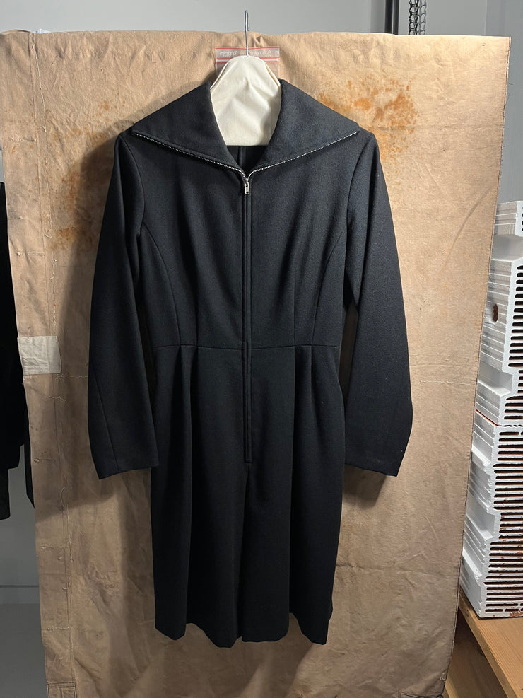 (Pre Sale) YOHJI YAMAMOTO - Late 80’s wool suit with a foldable collar and zipper closure