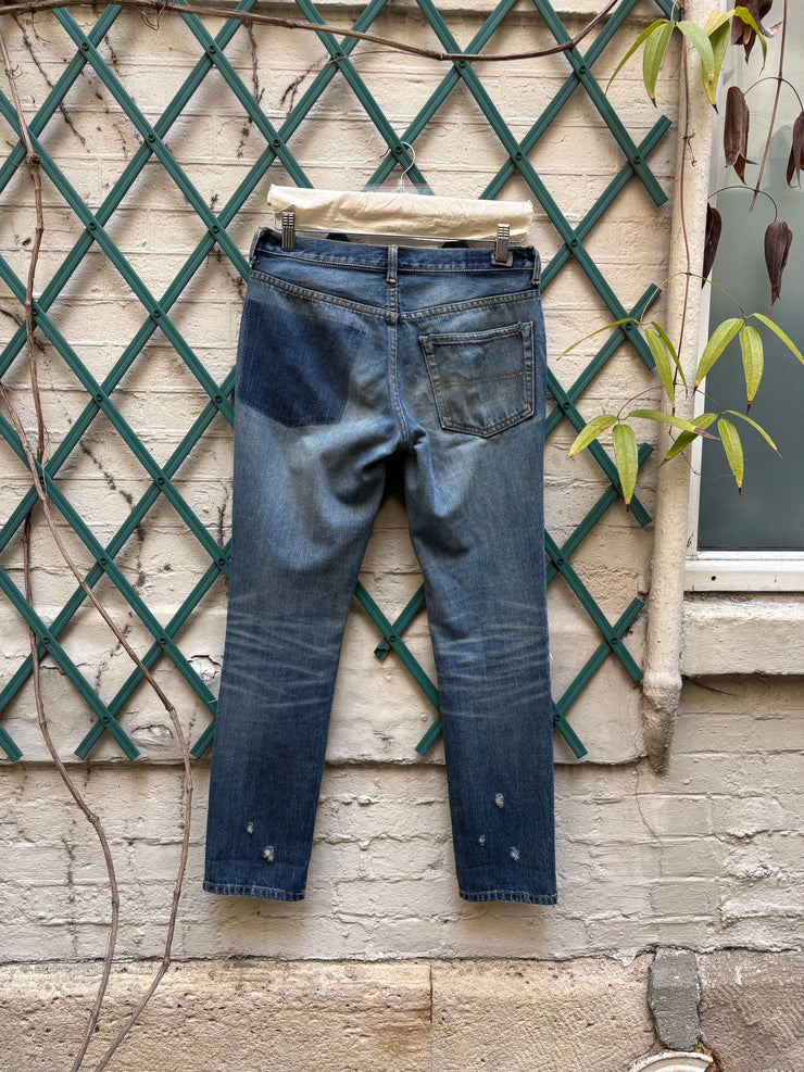 (New Arrival) UNDERCOVER - FW04 « But Beautiful » Ripped jeans with lace print detail (runway)