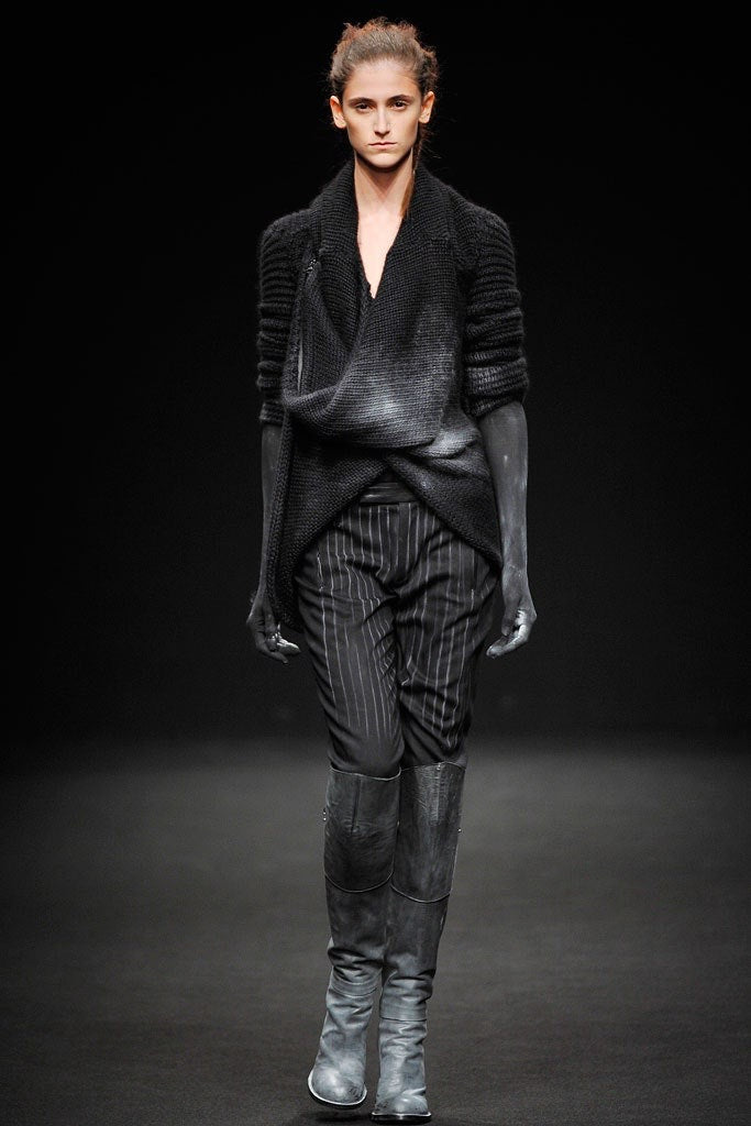 A.F VANDEVORST - FW10 Mohair and silk heavy knitted sweater with elbow slits