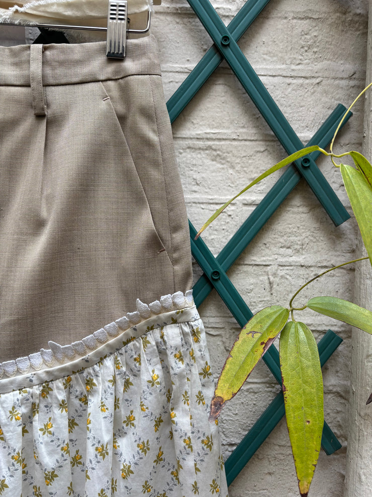 (New Arrival) UNDERCOVER - SS05 « But Beautiful II » Wool skirt with floral cotton layer, embroidered teeth and eye button