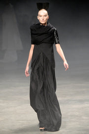 (New Arrival) RICK OWENS - SS11 « Anthem » Cropped jacket with lamb leather sleeves and crumpled silk top layer (runway)