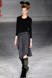 A.F VANDEVORST - FW05 Midi skirt with raw cut edges and safety pin detail (runway)