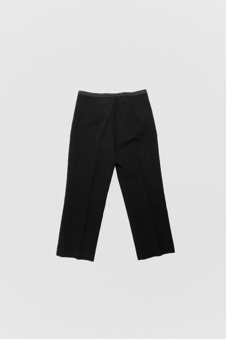 YOHJI YAMAMOTO - FW04 Cropped wool pants with an elastic waist