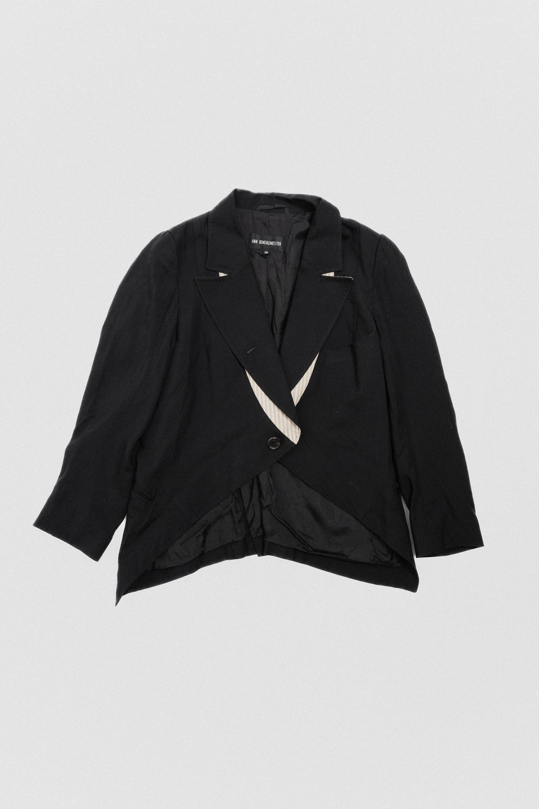 ANN DEMEULEMEESTER - SS07 Cropped jacket with a patterned ANN DEMEULEMEESTER - SS07 Cropped jacket with a patterned