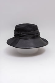 YOHJI YAMAMOTO Y'S - Wool draped hat with leather parts