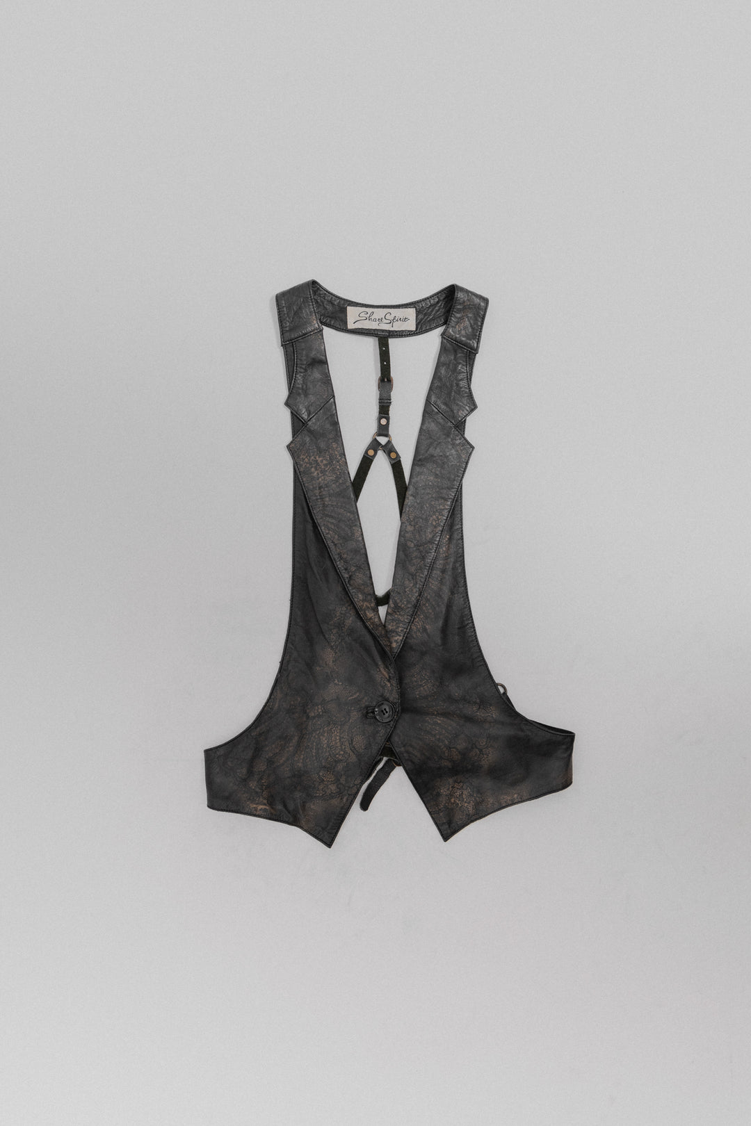 SHARE SPIRIT - Leather vest with back straps – L'OBSCUR
