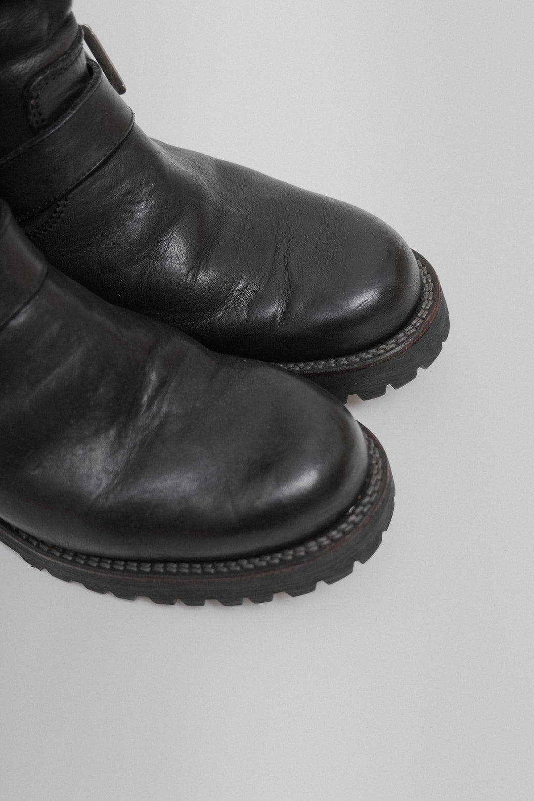 ISAMU KATAYAMA BACKLASH - Engineer leather boots with Vibram soles