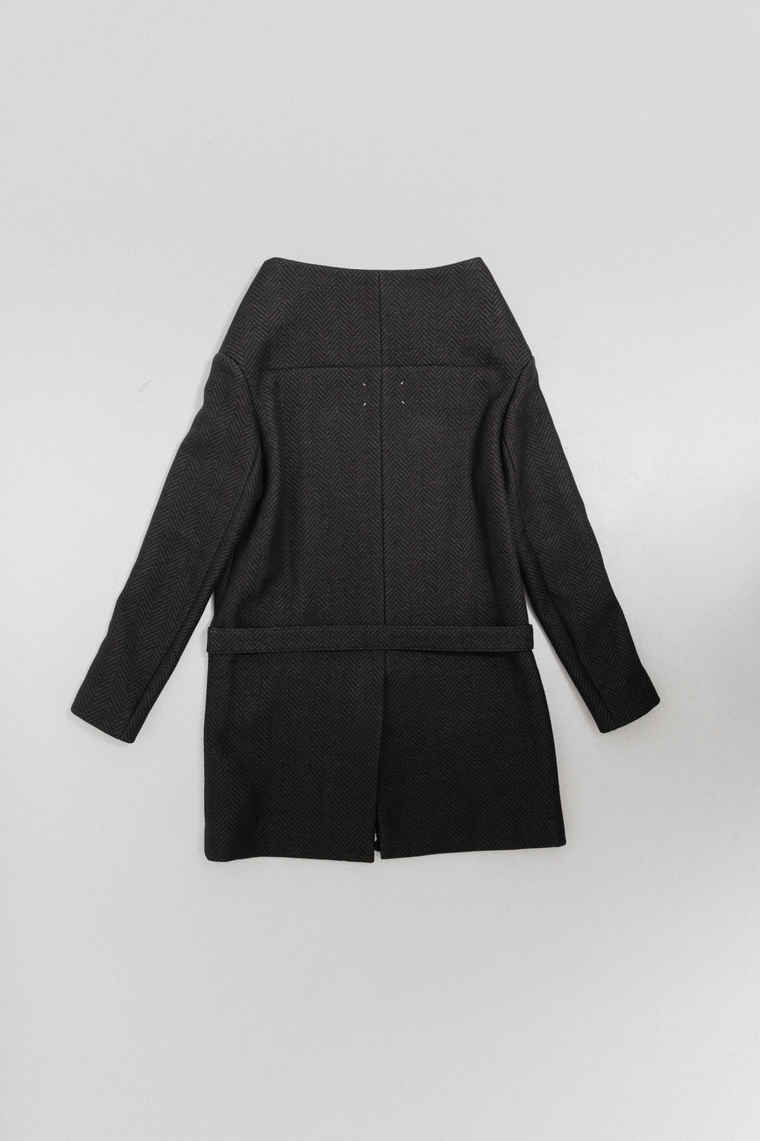 MAISON MARTIN MARGIELA - FW10 Stiff padded coat with an
