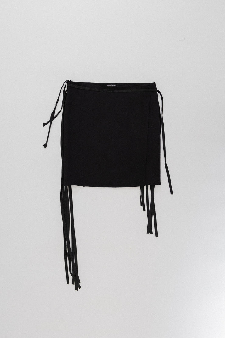 ANN DEMEULEMEESTER - FW02 Wrap up skirt with leather straps