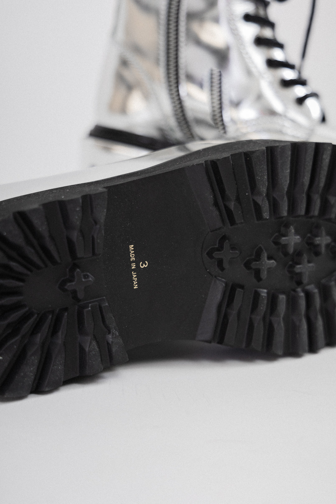 JUNYA WATANABE - Foil lace up platform boots – L'OBSCUR