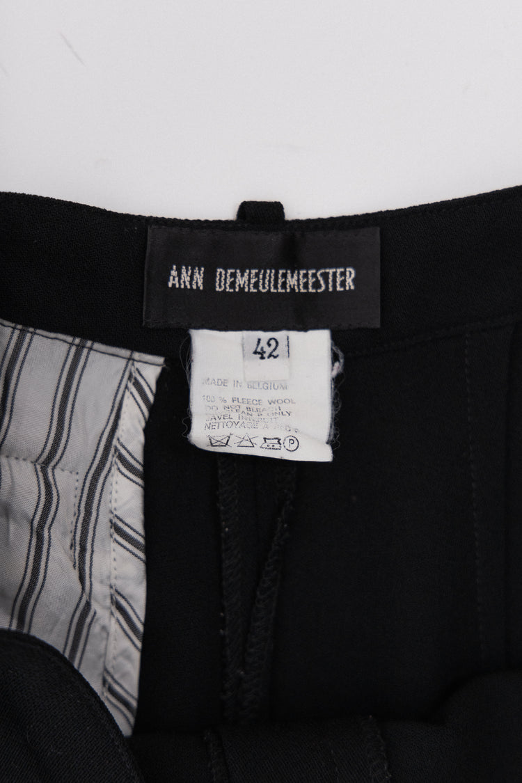 ANN DEMEULEMEESTER - Wool cropped pants with knee cuts (90's) – L