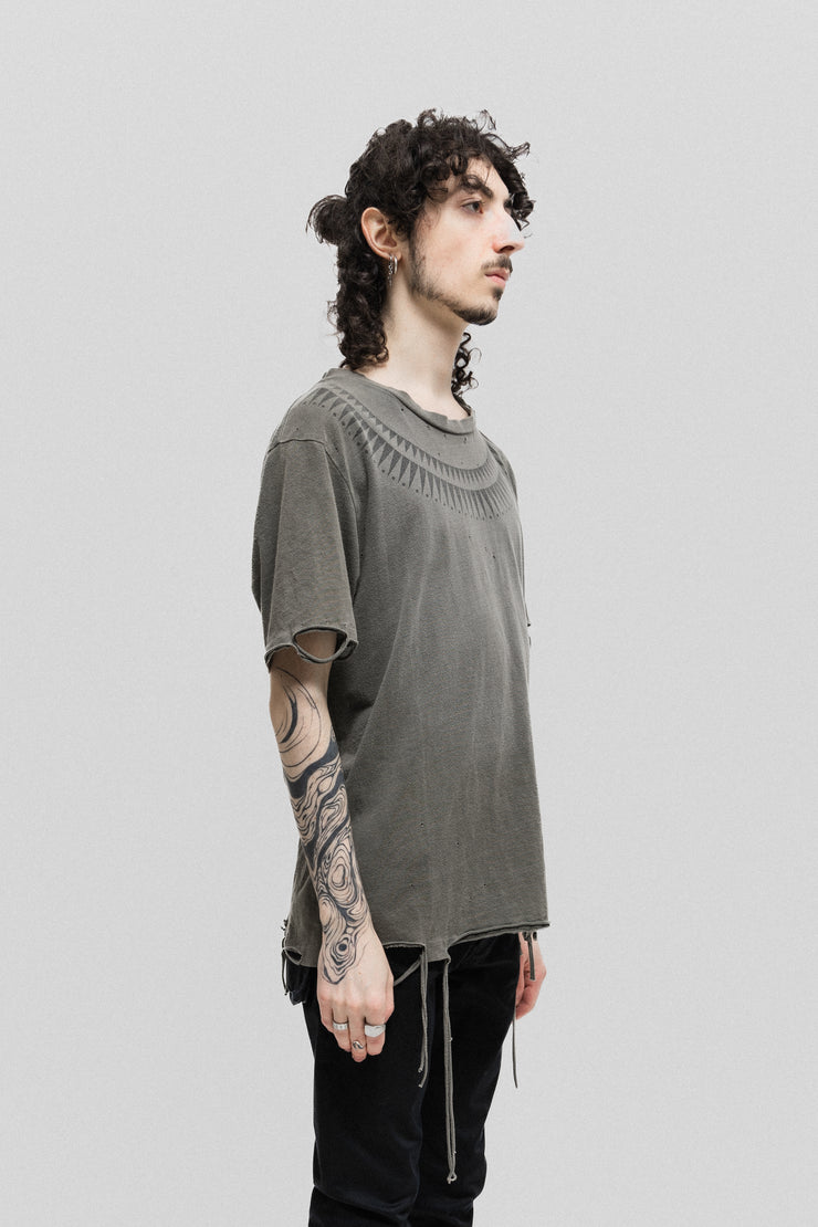UNDERCOVER - SS03 "Scab" Giz print cotton tee with slashed hems