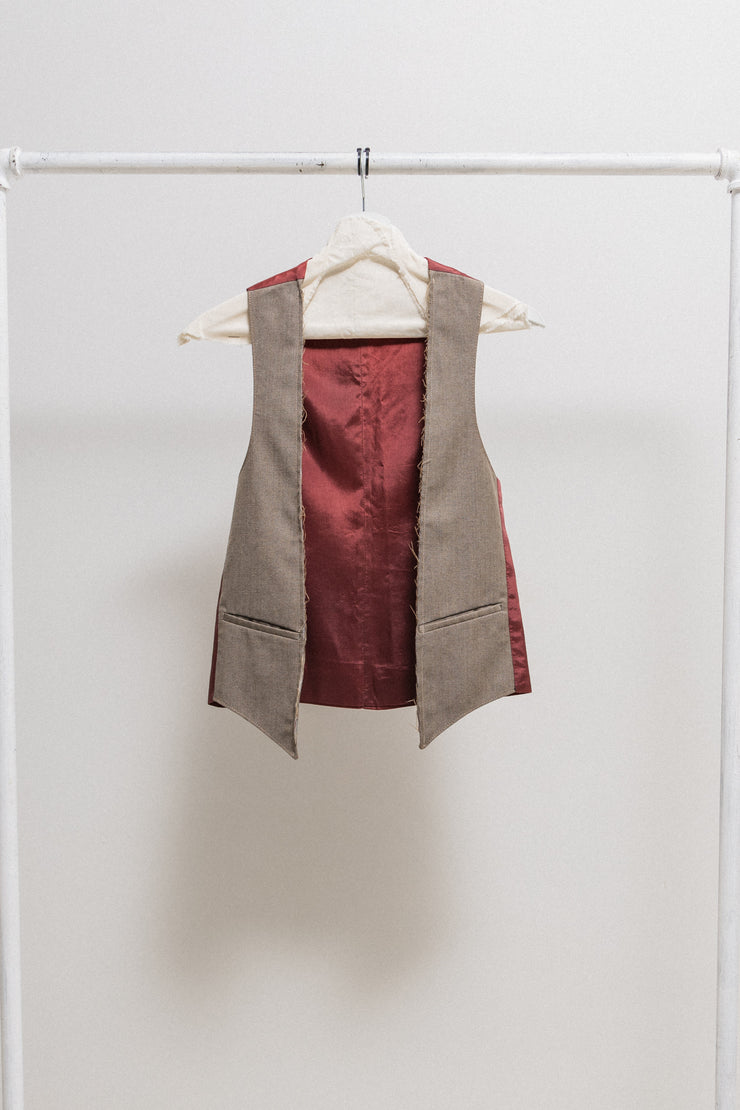 MARTIN MARGIELA - Artisanal folded waistcoat with a hidden button up closure (early 00&