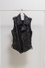 YASUYUKI ISHII -Sleeveless leather jacket with lacing details