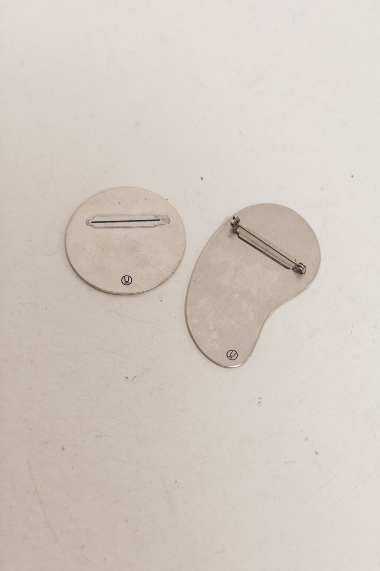 UNDERCOVER - SS04 « Languid » Set of two metallic pins