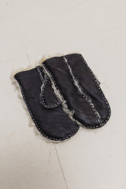 UNDERCOVER - Shearling leather gloves with stitching details