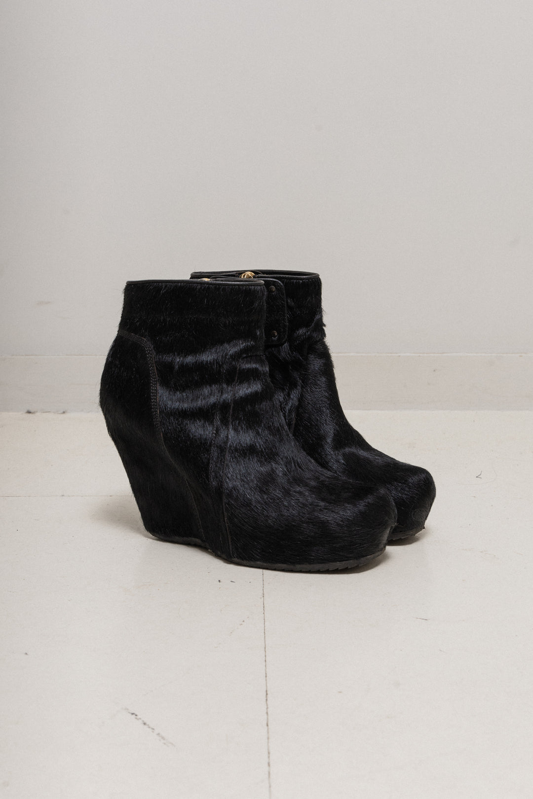 RICK OWENS - Pony hair wedge boots – L'OBSCUR