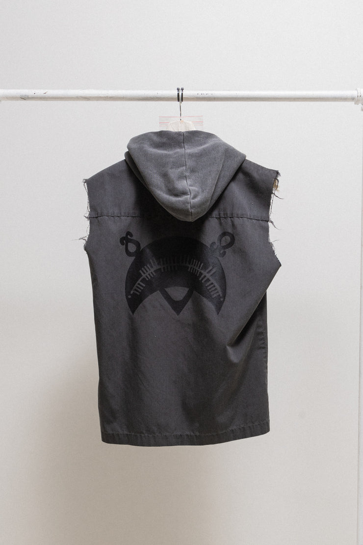 UNDERCOVER - SS03 « SCAB » Sleeveless cotton hooded vest with Sedition’s Earthbeat logo back print and Giz buttons