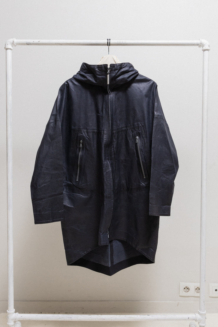 ISAAC SELLAM - Calf skin raintype hooded coat with taped inner seams