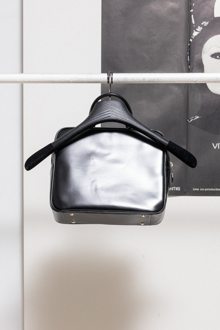 COMME DES GARÇONS - Leather bag and pouch set – L'OBSCUR