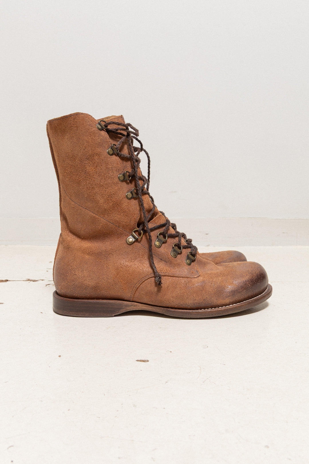 CHEREVICHKIOTVICHKI - Reverse horse leather camel lace up boots