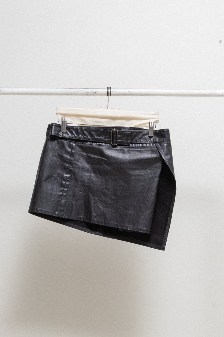ANN DEMEULEMEESTER - Early 00's Mini leather wrap up skirt with