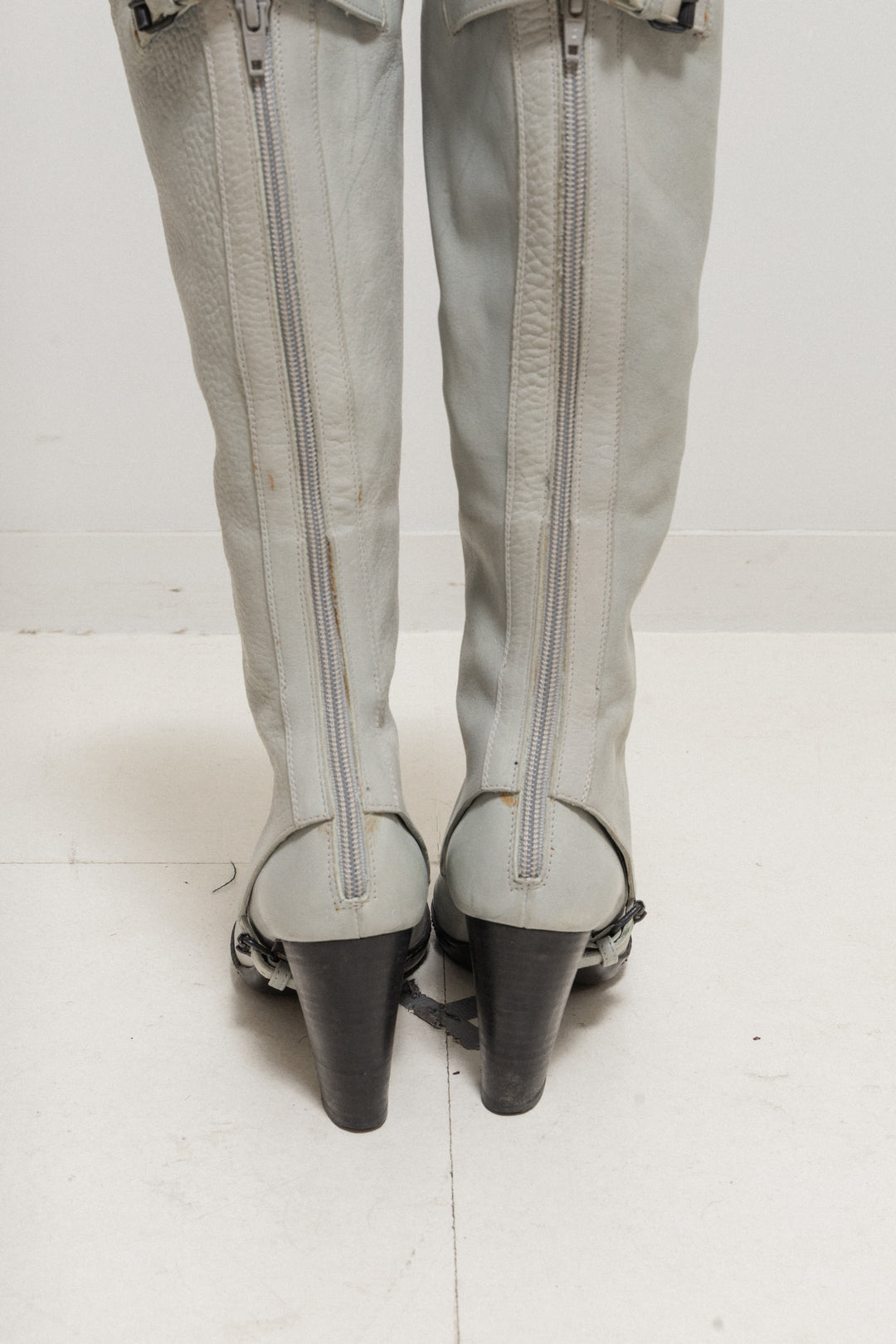 A.F VANDEVORST - SS01 High leather boots with removable chaps – L