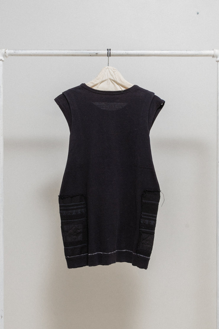 UNDERCOVER - SS03 "SCAB" Sleeveless cotton top with side patches (full black version)