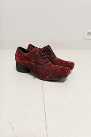 (Kountry Club) UMA WANG - Square toes burgundy velvet heeled shoes