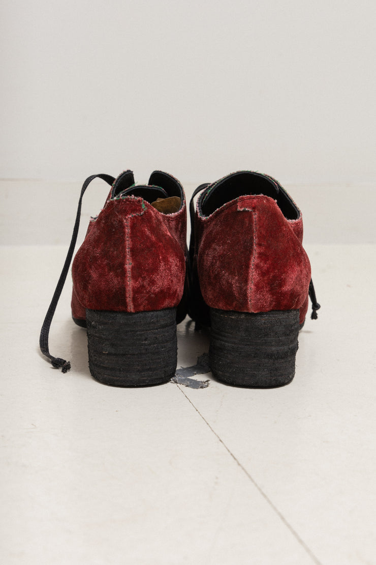 (Kountry Club) UMA WANG - Square toes burgundy velvet heeled shoes