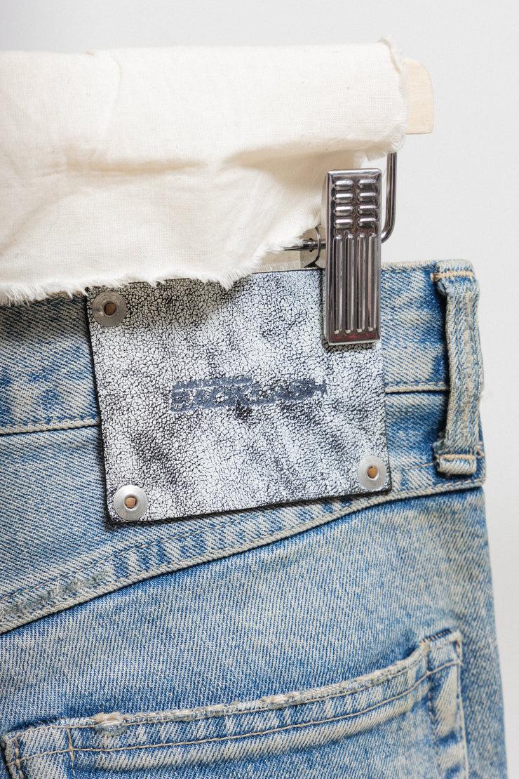 ISAMU KATAYAMA BACKLASH - Light washed crush denim with horse leather patches