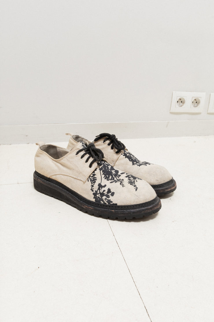 ANN DEMEULEMEESTER - SS14 Vine pattern canvas shoes with notched sole (runway)