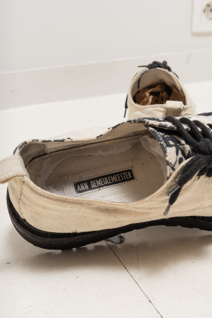 ANN DEMEULEMEESTER - SS14 Vine pattern canvas shoes with notched sole (runway)