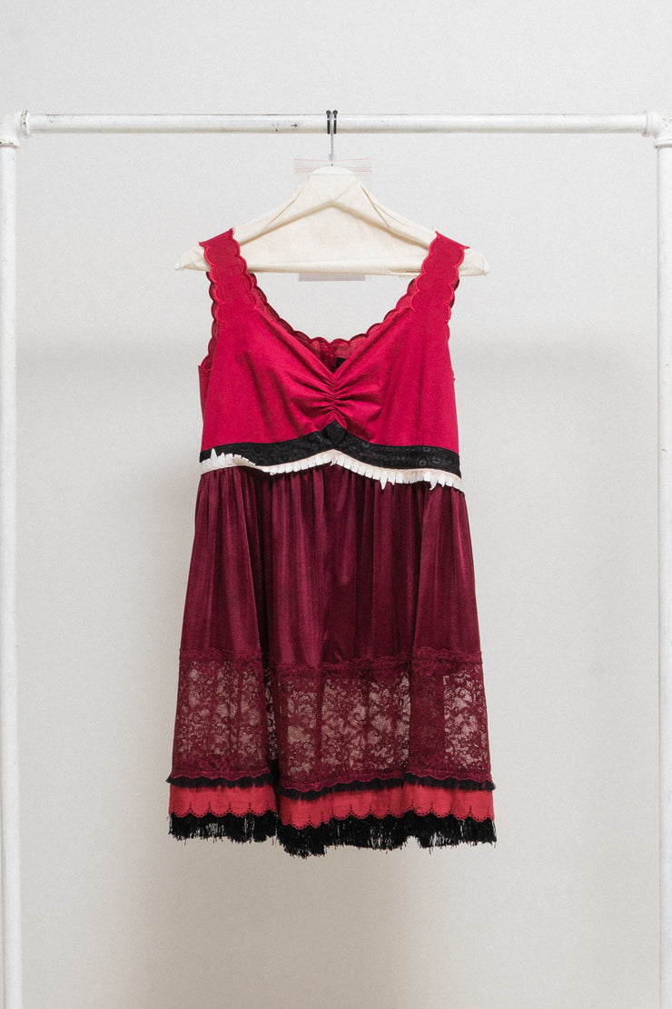UNDERCOVER - SS05 « But Beautiful II » Monster mini fringed dress with embroidered teeth (runway)