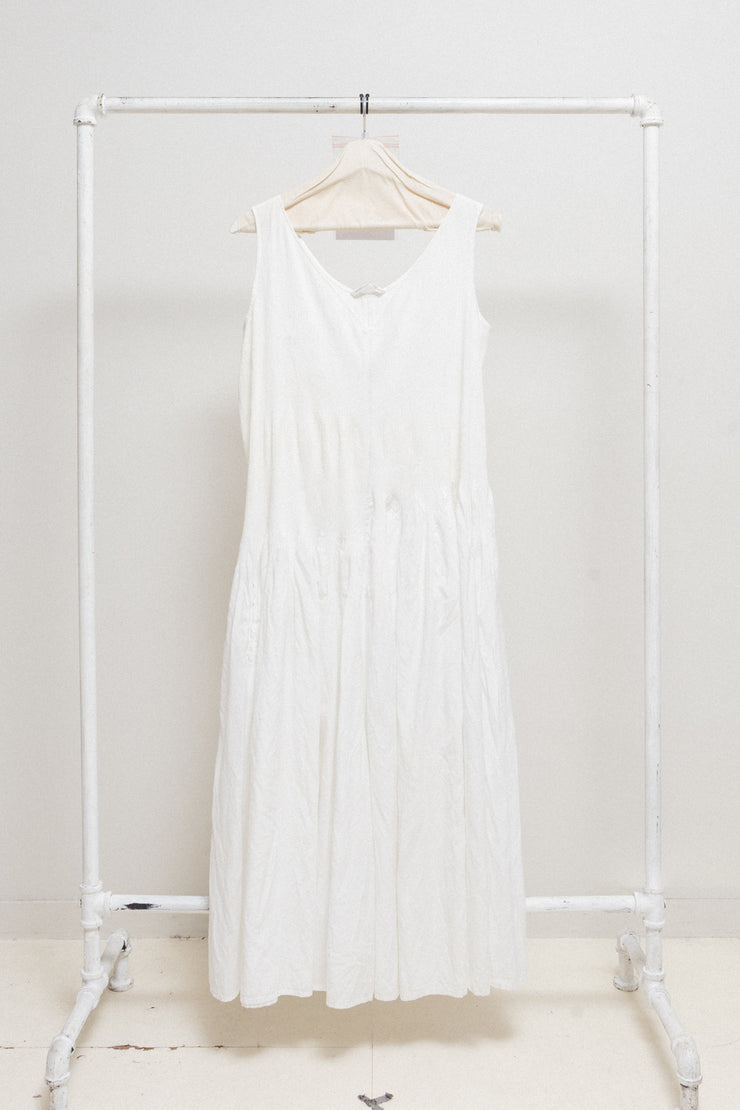 YOHJI YAMAMOTO -  SS10 Long cotton dress with pleated details and pockets