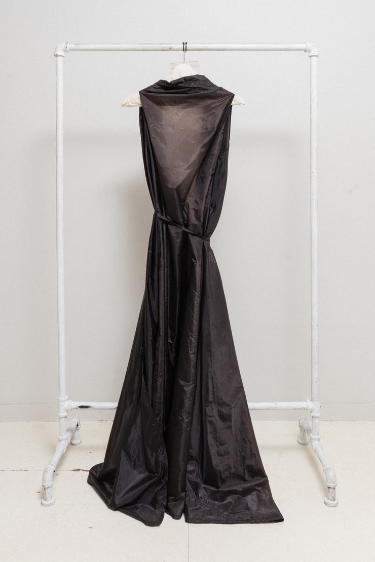 ANN DEMEULEMEESTER - FW00 Extra long nylon dress with waist straps (runway)