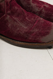 UNDERCOVER - FW04 « But Beautiful » High aged velvet boots with fringes and unmatching lining (runway)