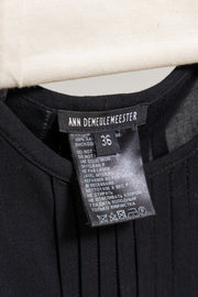 ANN DEMEULEMEESTER - Pleated rayon top with waist strap