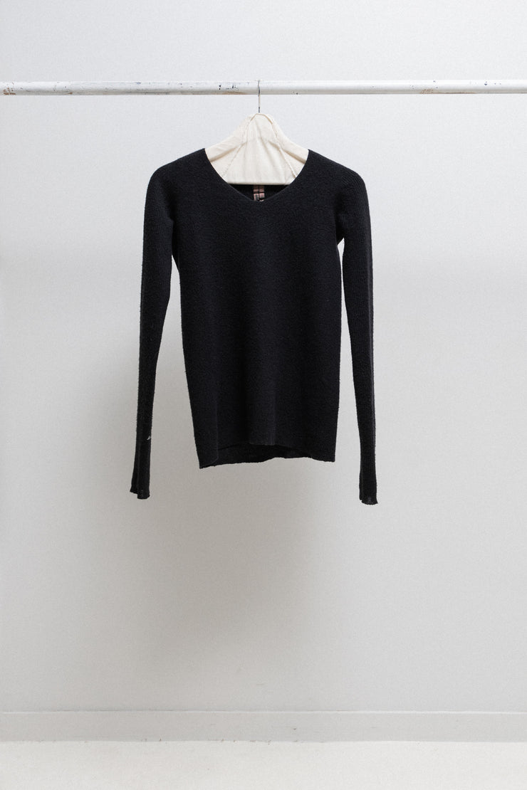 RICK OWENS - FW12 "MOUNTAIN" V neck cashmere sweater with ribbed sleeves