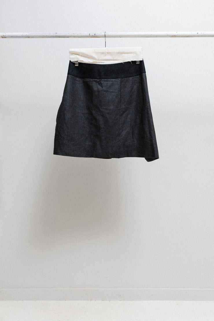 RICK OWENS - FW10 "GLEAM" Lamb leather over skirt with a contrasting waist band