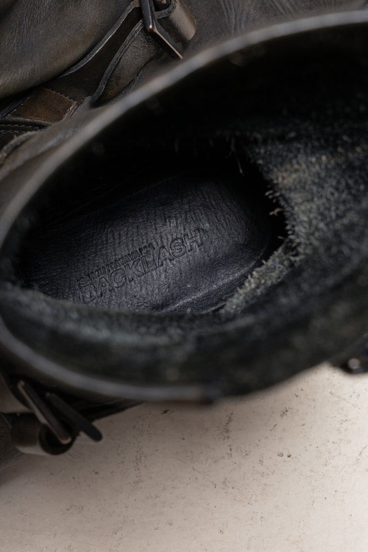 ISAMU KATAYAMA BACKLASH - Shoulder leather engineer boots with notched soles