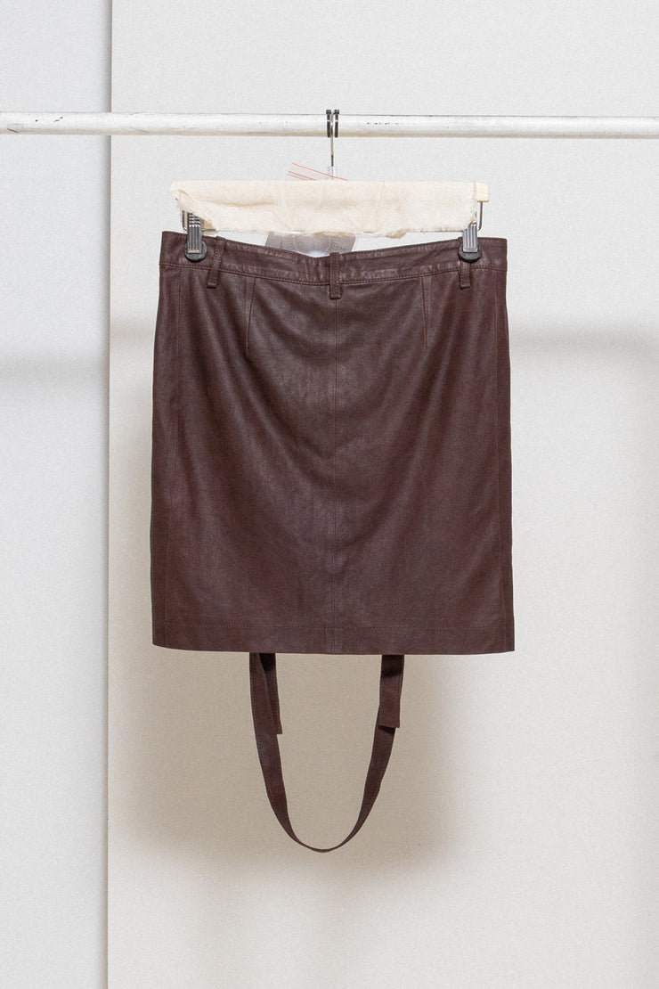 ANN DEMEULEMEESTER - FW03 Brown leather skirt with adjustable strap