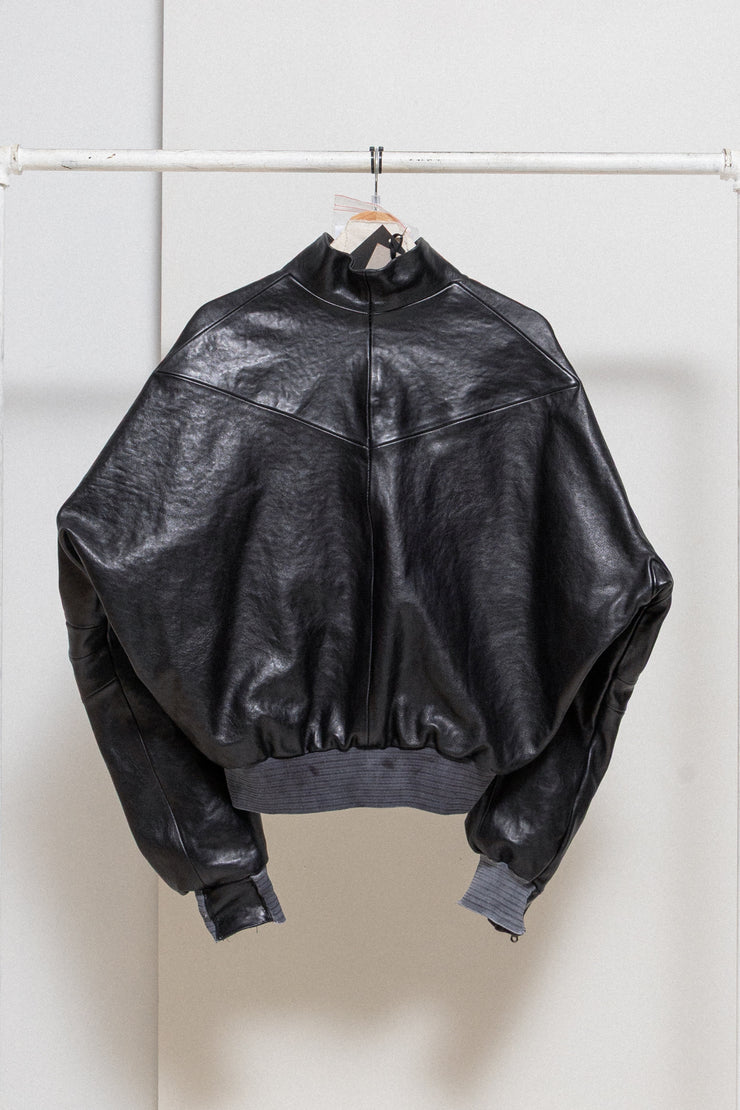 FREDERIK LIEDERLEY - FW23 « Intimate Rituals » 1/1 Horse leather jacket with dyed hems